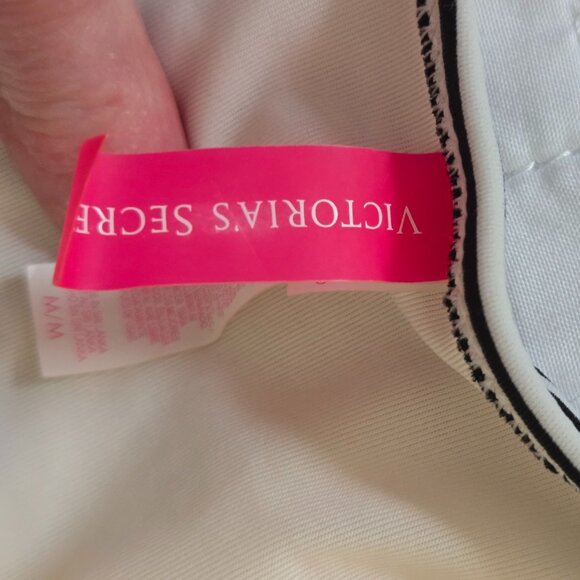 3 for $30 - Victoria's Secret Swim - Bikini Top & Bottom (34D & M) - Picture 10 of 10